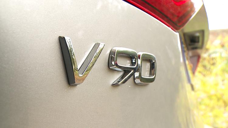 VOLVO V90 ESTATE Plus