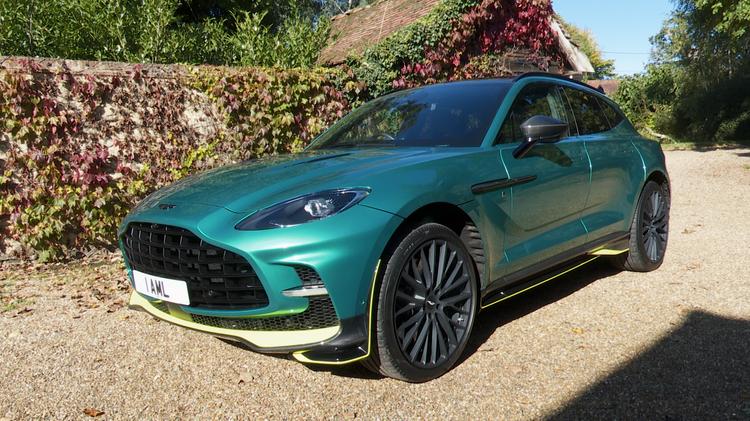 ASTON MARTIN DBX ESTATE DBX707 AMR24