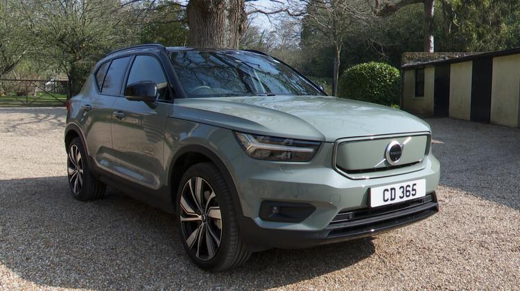 VOLVO XC40 ELECTRIC ESTATE Twin Plus